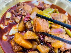 -牛一嘴·兰州牛肉面·大盘鸡(财富中心店)