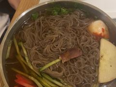 -关东小磨东北菜(漕河泾印象城店)