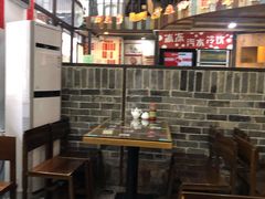 -十八家面馆(均瑶店)