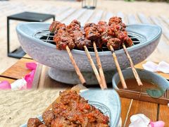 鸡肉串-三亚艾迪逊酒店·海滩烧烤 BARBACOA·现场乐队·浪漫晚餐·烧烤海鲜