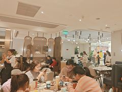 -港丽餐厅(来福士店)
