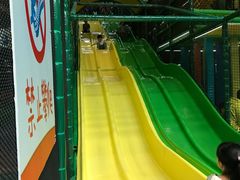 -蒙特利亲子乐园