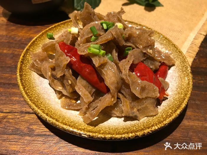 油麻令光炸货铺(化龙池店)化龙池魔芋图片 第1张