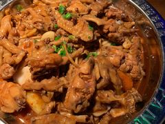 鸡翅煲-胖哥俩肉蟹煲(世茂国际广场店)