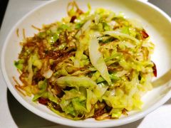 炝炒圆白菜粉丝-旺顺阁鱼头泡饼(常营店)