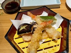 -花和海鲜自助(梅江店)