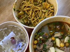 -江三王记牛杂馆(总店)