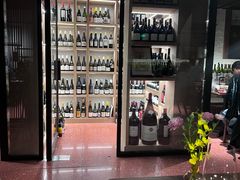 -肆海小川菜酒馆Wine Bistro (青年路店)