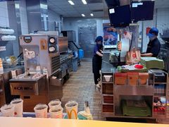 -麦当劳(杭州西湖银泰百货店)