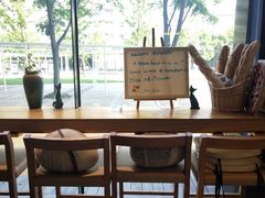 靠窗位-咖星人E·T coffee·云赛空间