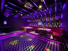 -七十二变量贩KTV(绿地东海岸时代广场店)