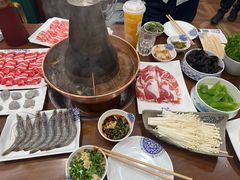 -楼外楼大刀肉传统火锅居(博学路店)