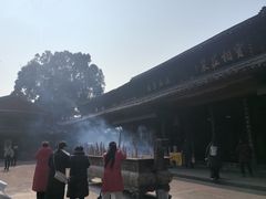 -峨眉山报国寺