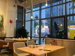 -红樱桃·欢乐餐厅(太原里店)