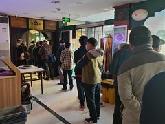 等位区-南来顺饭庄·清真(南菜园店)