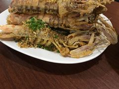 -班赞海鲜市场胖阿姨加工点