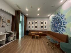 -LU YOGA（露瑜伽）专业瑜伽馆