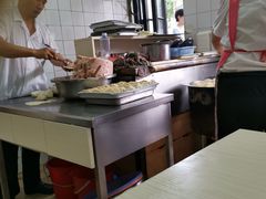 大堂-黄阿姨锅贴大王(万航渡路店)