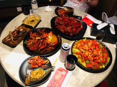-沪小胖小龙虾(淮海中路旗舰店)