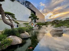 -罗红摄影艺术馆