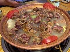 -阿婆情腊排骨火锅(金虹路店)