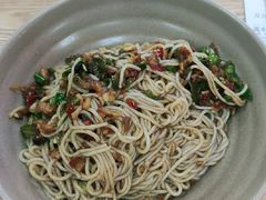 -万方圆拌粉瓦罐汤(九江湖滨店)