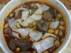 -覃肥叔桂林米粉(粮道街店)