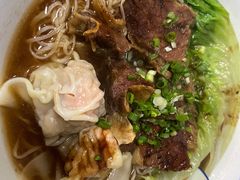 蟹子鲜虾云吞面-左记港食(融科天城店)