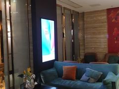 -金色印象·4k影院式足体养生(龙腾路店)