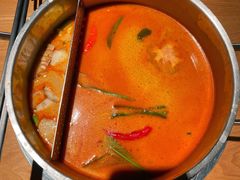冬阴功锅底-生如夏花泰式火锅(鹭洲里店)