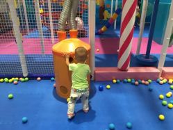 -meland亲子乐园·派对·研学(淄博万象汇店)