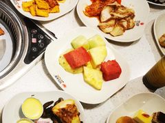 -佰烧海鲜烤肉火锅自助(世茂国际广场店)