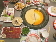 -生活如沸·顺德水牛奶火锅(大学路店)