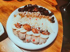 -前门·鲜肉火锅(长风店)