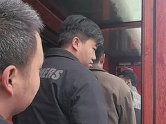 -歹歹的加个面过油肉拌面