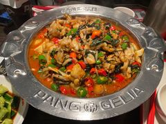 -胖哥俩肉蟹煲(湖滨银泰in77店)