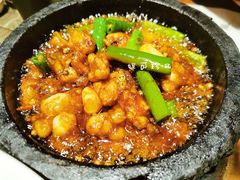 石锅杭椒牛蛙-桂满陇-西湖船宴(西单大悦城店)