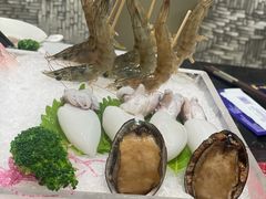 -红鼎豆捞·非遗鲍皇汤火锅(宝丰路店)