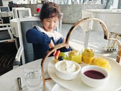 -广州塔卢特斯法国旋转餐厅