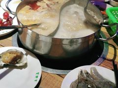 -蒙肥羊·酸汤潮牛·鲜牛肉火锅烤肉自助(岗顶店)