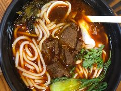 -鑫花溪牛肉米粉(凤凰街创始总店)