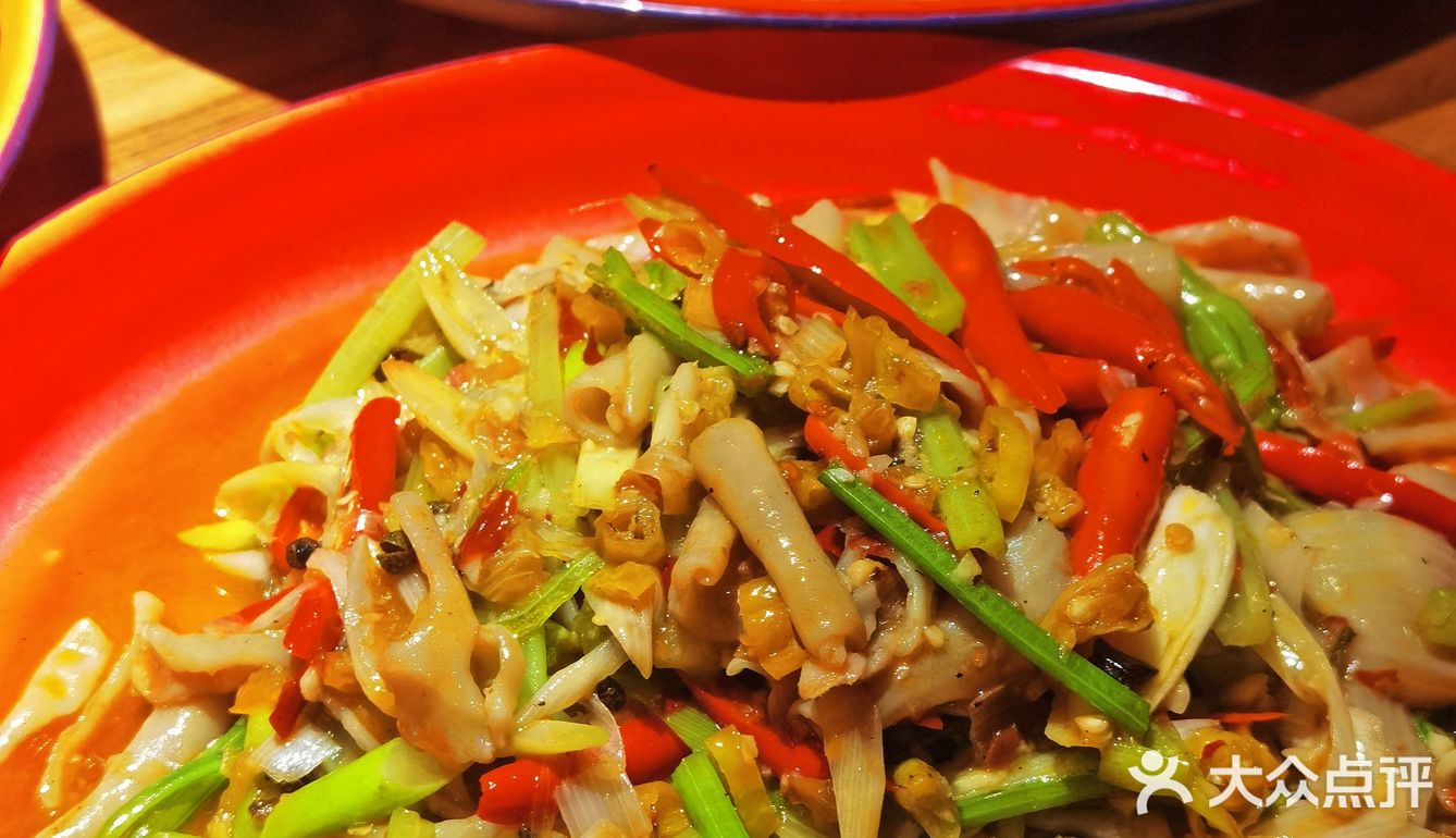 火爆魔都的半步颠⭕️脸盆装菜撑到扶墙出