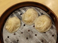 招牌蟹黄汤包-龙咆汤包·手工现包小笼(拱北口岸店)