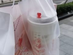 -奈雪的茶(青岛卓悦里INTOWN店)