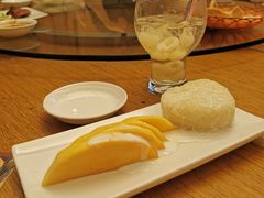 芒果糯米飯-厨屋餐厅