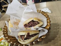 -闫家驴肉老店(华电一校店)