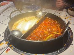 -热火朝天鲜切牛肉火锅(南强街巷店)