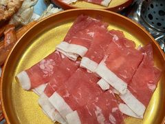 -金马门国际美食百汇(珞喻路店)