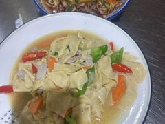 -东北农家院·铁锅炖(莘庄店)