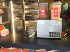 -八婆婆烧仙草(中山路店)